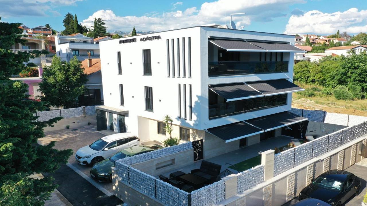 Adastra Apartments มาสเลนีซา ภายนอก รูปภาพ