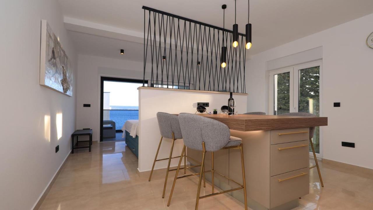 Adastra Apartments มาสเลนีซา ภายนอก รูปภาพ