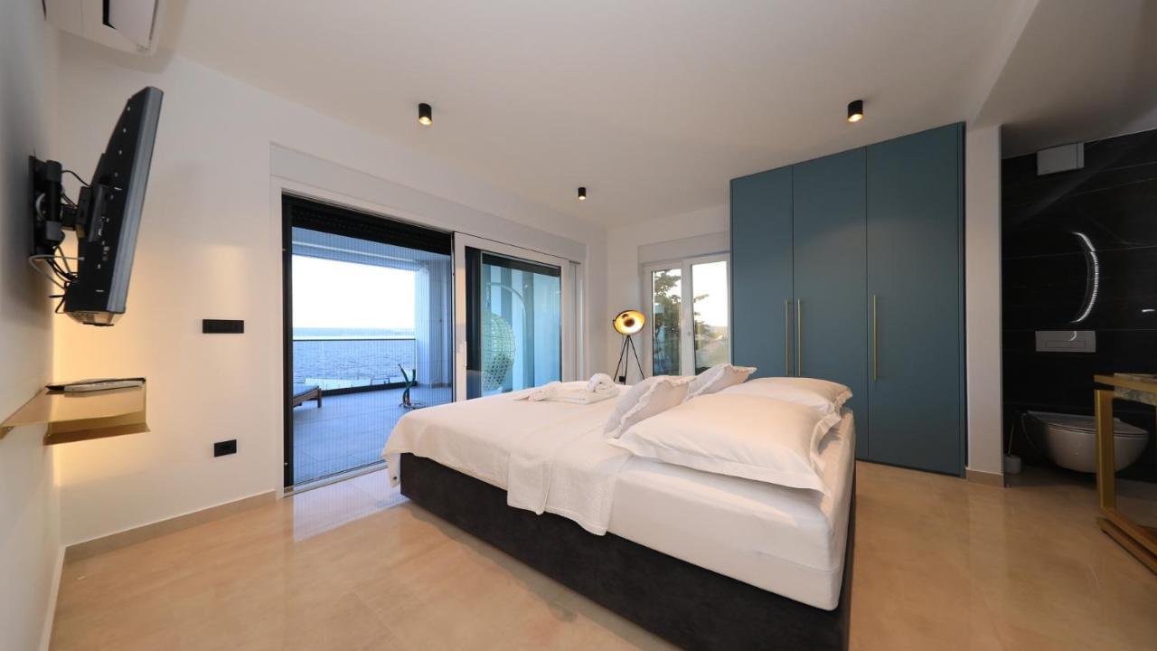 Adastra Apartments มาสเลนีซา ภายนอก รูปภาพ
