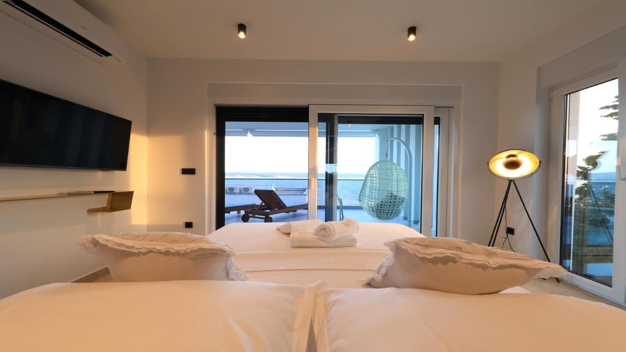 Adastra Apartments มาสเลนีซา ภายนอก รูปภาพ