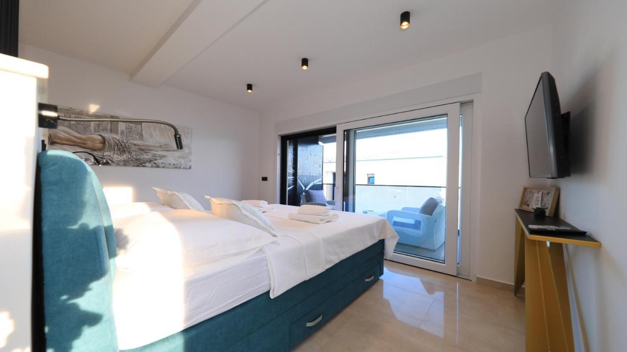 Adastra Apartments มาสเลนีซา ภายนอก รูปภาพ