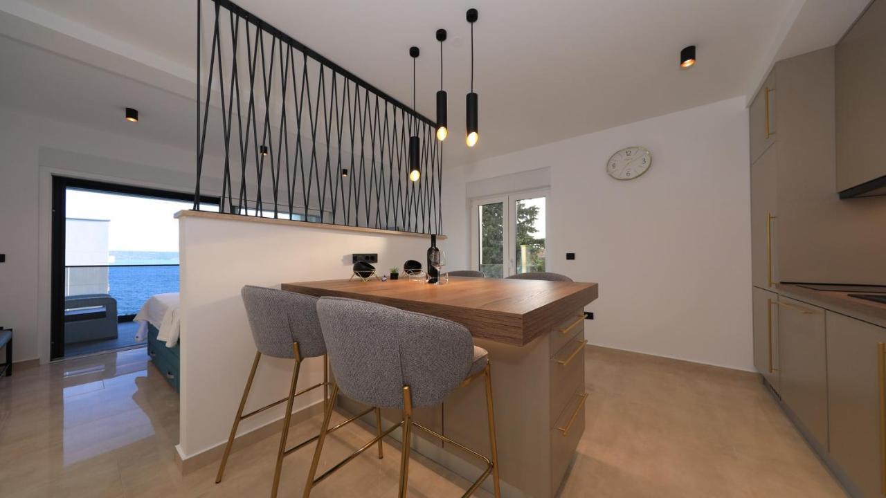 Adastra Apartments มาสเลนีซา ภายนอก รูปภาพ
