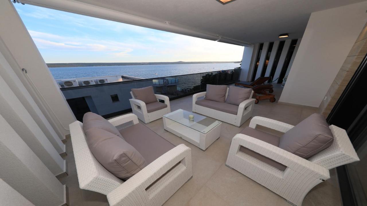 Adastra Apartments มาสเลนีซา ภายนอก รูปภาพ