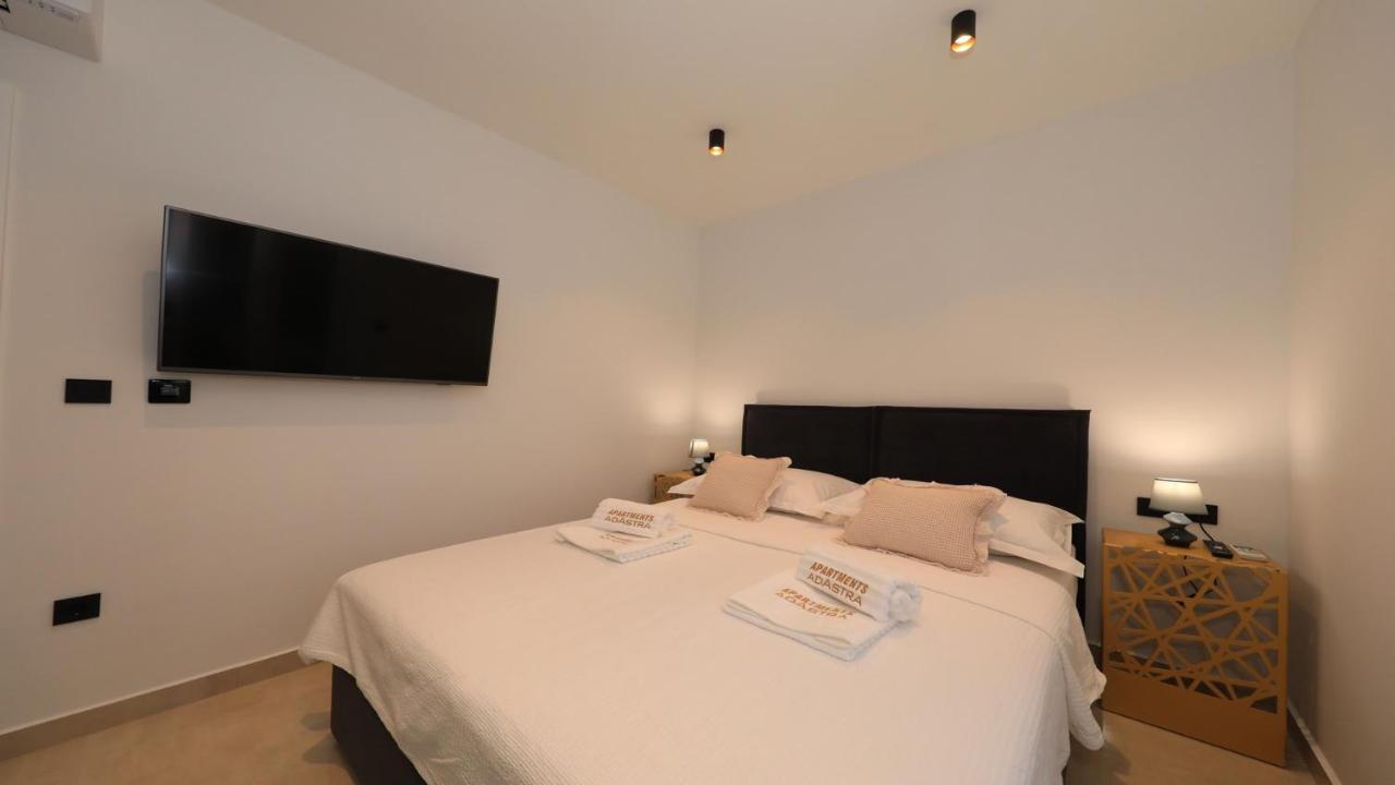 Adastra Apartments มาสเลนีซา ภายนอก รูปภาพ