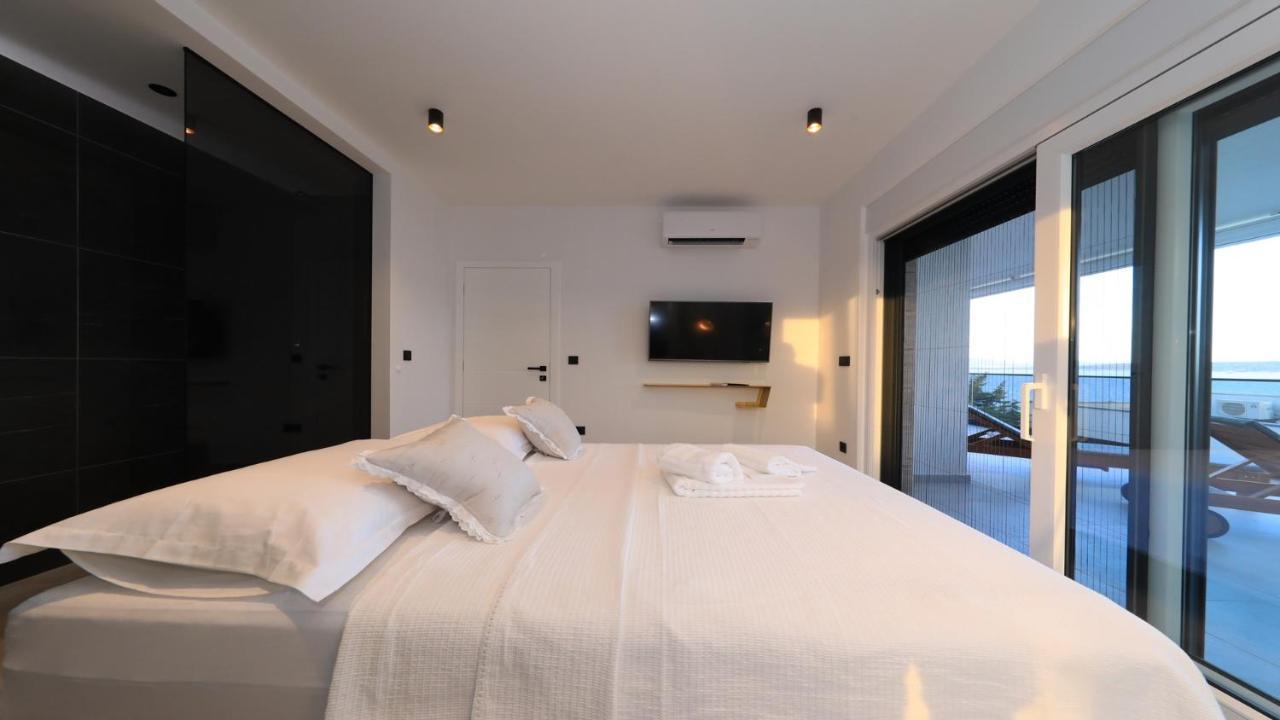 Adastra Apartments มาสเลนีซา ภายนอก รูปภาพ